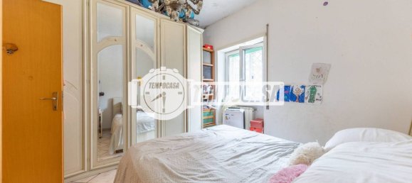 2 bedrooms Apartment in Rome, Italy No. 347010 9