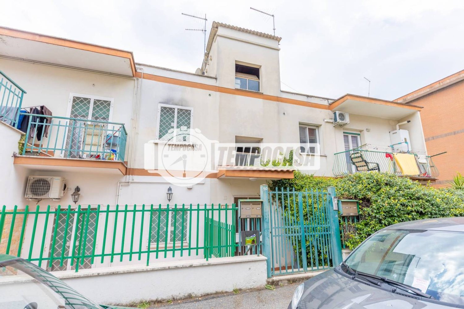 2 bedrooms Apartment in Rome, Italy No. 347010