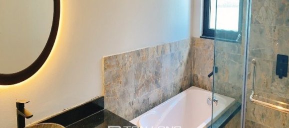 3 bedrooms Apartment in Tay Ho, Vietnam No. 755 5