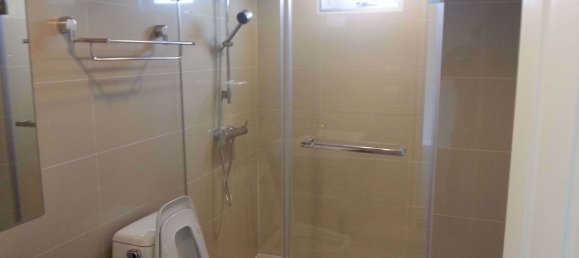 Apartamento com 2 quartos em condomínio em Belle Grand Rama 9 Bangkok, Thailand N.º 31271 3