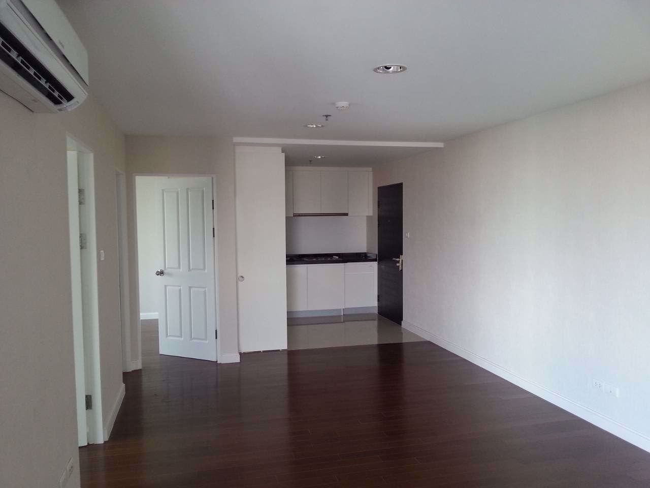 Apartamento com 2 quartos em condomínio em Belle Grand Rama 9 Bangkok, Thailand N.º 31271