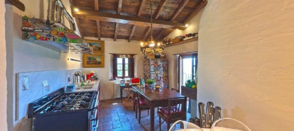 6 bedrooms Apartment in Casola in Lunigiana, Italy No. 309818 22