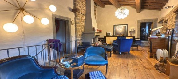 6 bedrooms Apartment in Casola in Lunigiana, Italy No. 309818 3