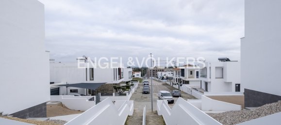 4 غرف نوم منزل في Corroios, Portugal رقم 13981 42