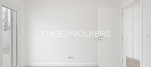 4 غرف نوم منزل في Corroios, Portugal رقم 13981 9