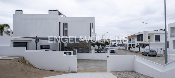 4 غرف نوم منزل في Corroios, Portugal رقم 13981 23