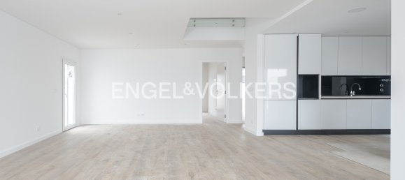 4 غرف نوم منزل في Corroios, Portugal رقم 13981 3