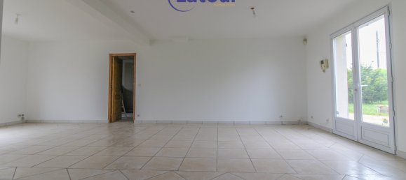 Дом с 6 спальнями в Шатонёф-ан-Тимре, Франция № 58281 3