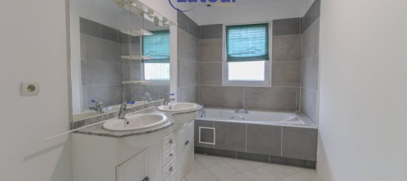 Дом с 6 спальнями в Шатонёф-ан-Тимре, Франция № 58281 6