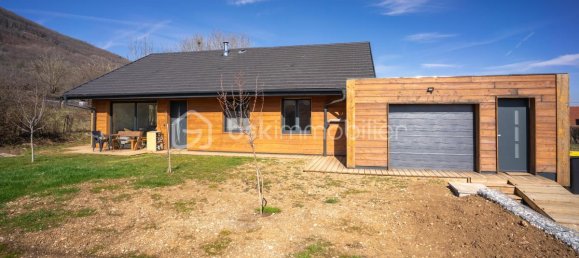 4 bedrooms House in Chanay, France No. 207111 9
