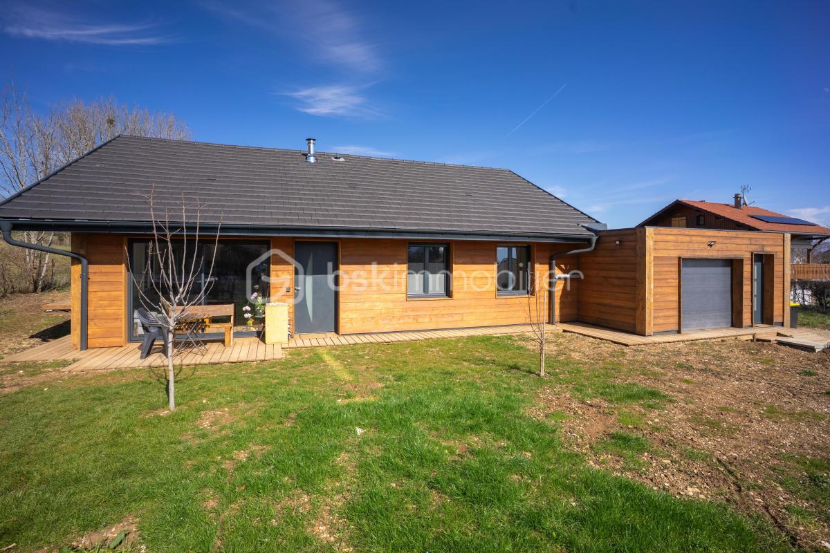 4 bedrooms House in Chanay, France No. 207111