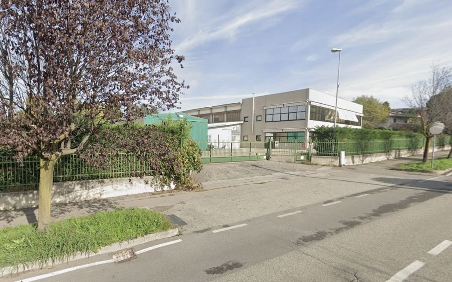 5577m² Warehouse in Carnago, Italy No. 187714