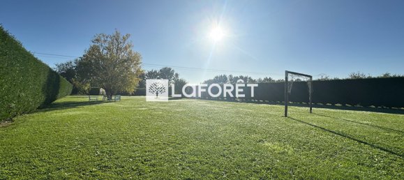 4 bedrooms House in Monchecourt, France No. 218529 17