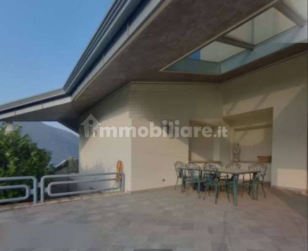 Apartamento de 6 dormitorios en Lumezzane, Italy No. 93474
