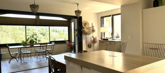 5 bedrooms Villa in Rhone, France No. 347590 8