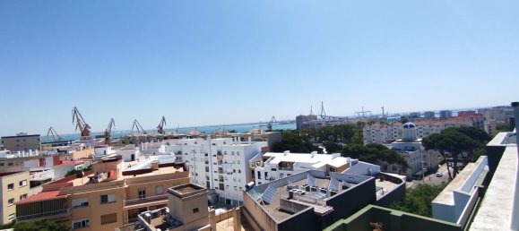 3 غرف نوم بانتهاوس في Cadiz, Spain رقم 150237 17