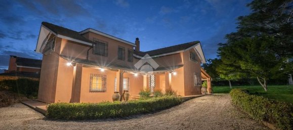 6-salle Villa à Formello, Italy No. 10671 27