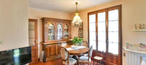 Квартира с 6 комнатами в Эрба, Италия № 280069 9