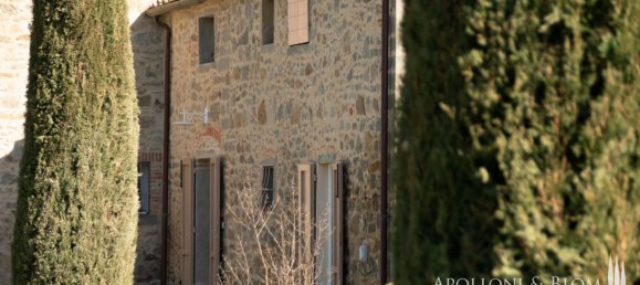 5 Schlafzimmer Haus in Cortona, Italy, Nr. 57751 8