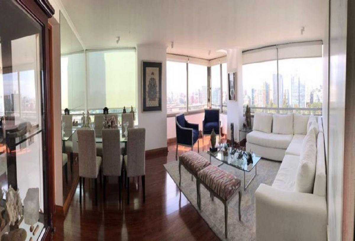 3 bedrooms Apartment in Santiago, Chile No. 1671