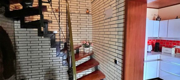 4 bedrooms Townhouse in Monchengladbach, Germany No. 44360 4