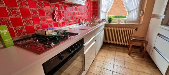 4 bedrooms Townhouse in Monchengladbach, Germany No. 44360 3