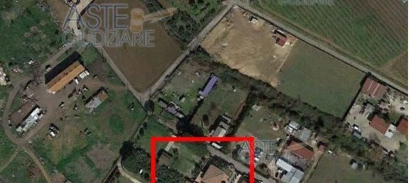 4 rooms Apartment in Rome, Italy No. 202032 8