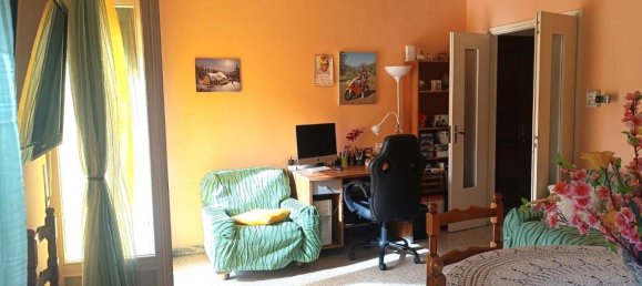 4 rooms Apartment in Barga, Italy No. 43473 4