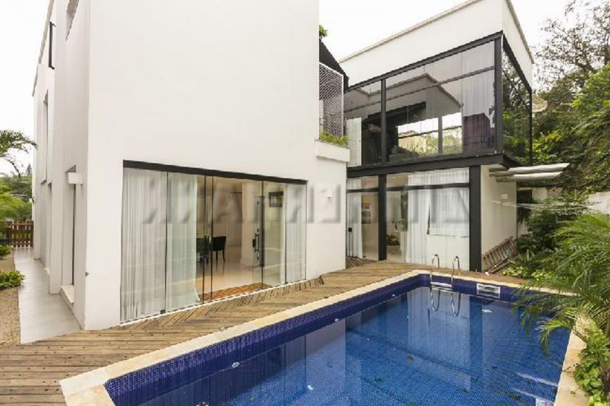 Дом с 3 спальнями в Сан-Паулу, Бразилия № 585931