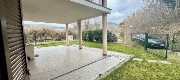 Edificio en Baldissero d'Alba, Italy 337 m² No. 159250 32