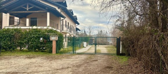 Edificio en Baldissero d'Alba, Italy 337 m² No. 159250 6