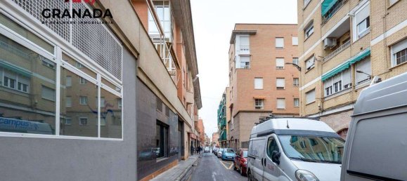 107m² Commercial property in Granada, Spain No. 105570 5