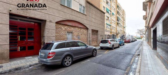 107m² Commercial property in Granada, Spain No. 105570 7