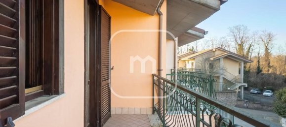 2 bedrooms Villa in Labico, Italy No. 350588 3