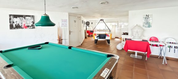 1053m² Commercial property in Llanca, Spain No. 178910 12