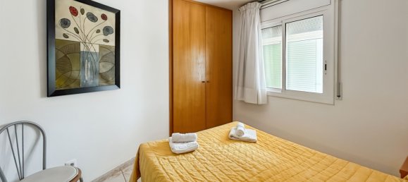 1053m² Commercial property in Llanca, Spain No. 178910 17