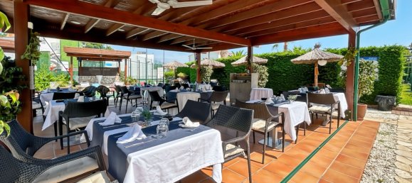 1053m² Commercial property in Llanca, Spain No. 178910 4