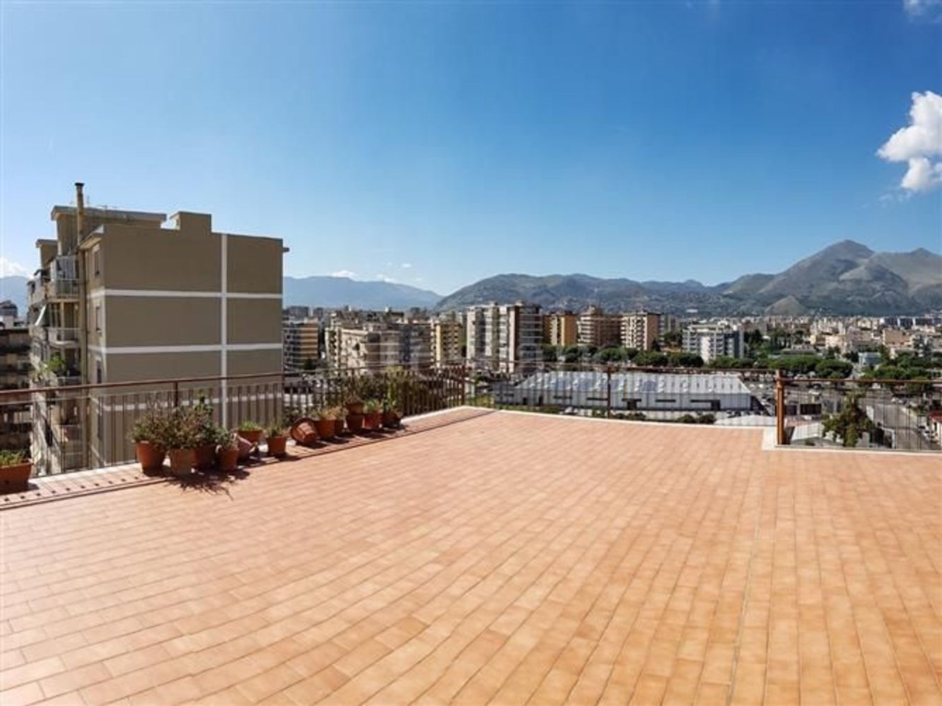 5 rooms Penthouse in Palermo, Italy No. 49965