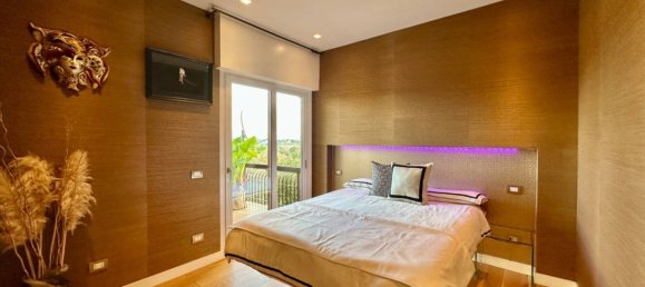 3 bedrooms Apartment in Rome, Italy No. 219326 7