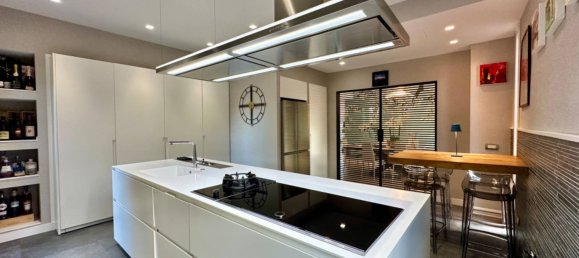 3 bedrooms Apartment in Rome, Italy No. 219326 28