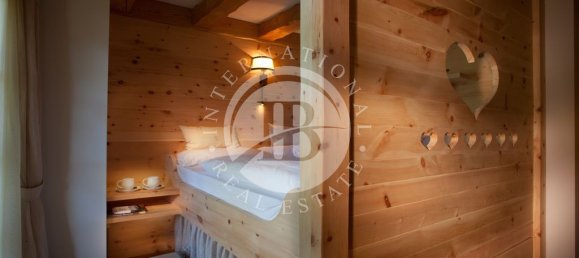 9 bedrooms House in Pinzolo, Italy No. 302712 8