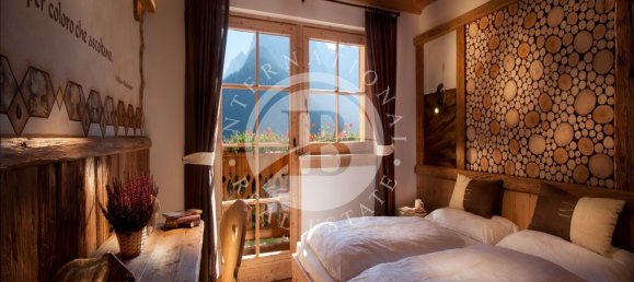 9 bedrooms House in Pinzolo, Italy No. 302712 10
