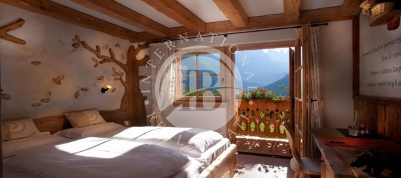 9 bedrooms House in Pinzolo, Italy No. 302712 6