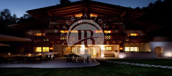 9 bedrooms House in Pinzolo, Italy No. 302712 14