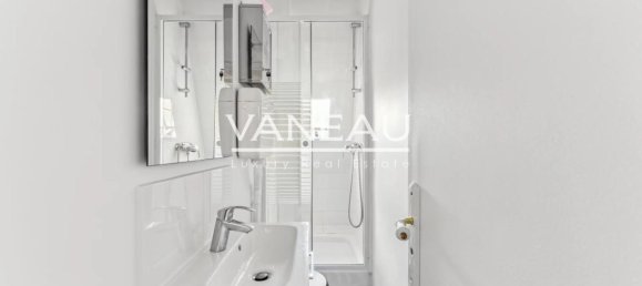 3 rooms Apartment in Paris, France No. 163238 10