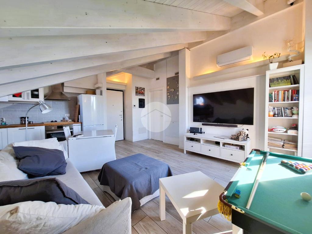 Apartamento T2 em Inveruno, Italy N.º 378873