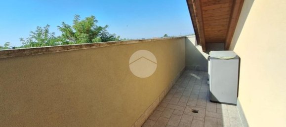 Apartamento T2 em Inveruno, Italy N.º 378873 7
