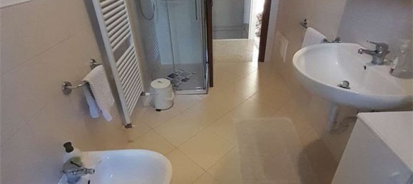 4 rooms House in Modena, Italy No. 271399 23