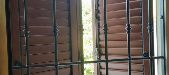 4 rooms House in Modena, Italy No. 271399 26