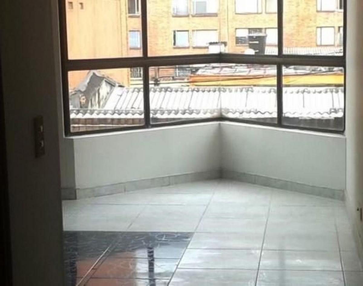 2 bedrooms House in Bogota, Colombia No. 11402